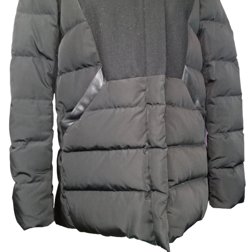Maje Genuine Fur Trimmed Down Filled Puffer Coat Black Size Medium - Picture 3 of 11